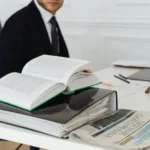Optimiser le salaire avocat dans un cabinet juridique en 2026